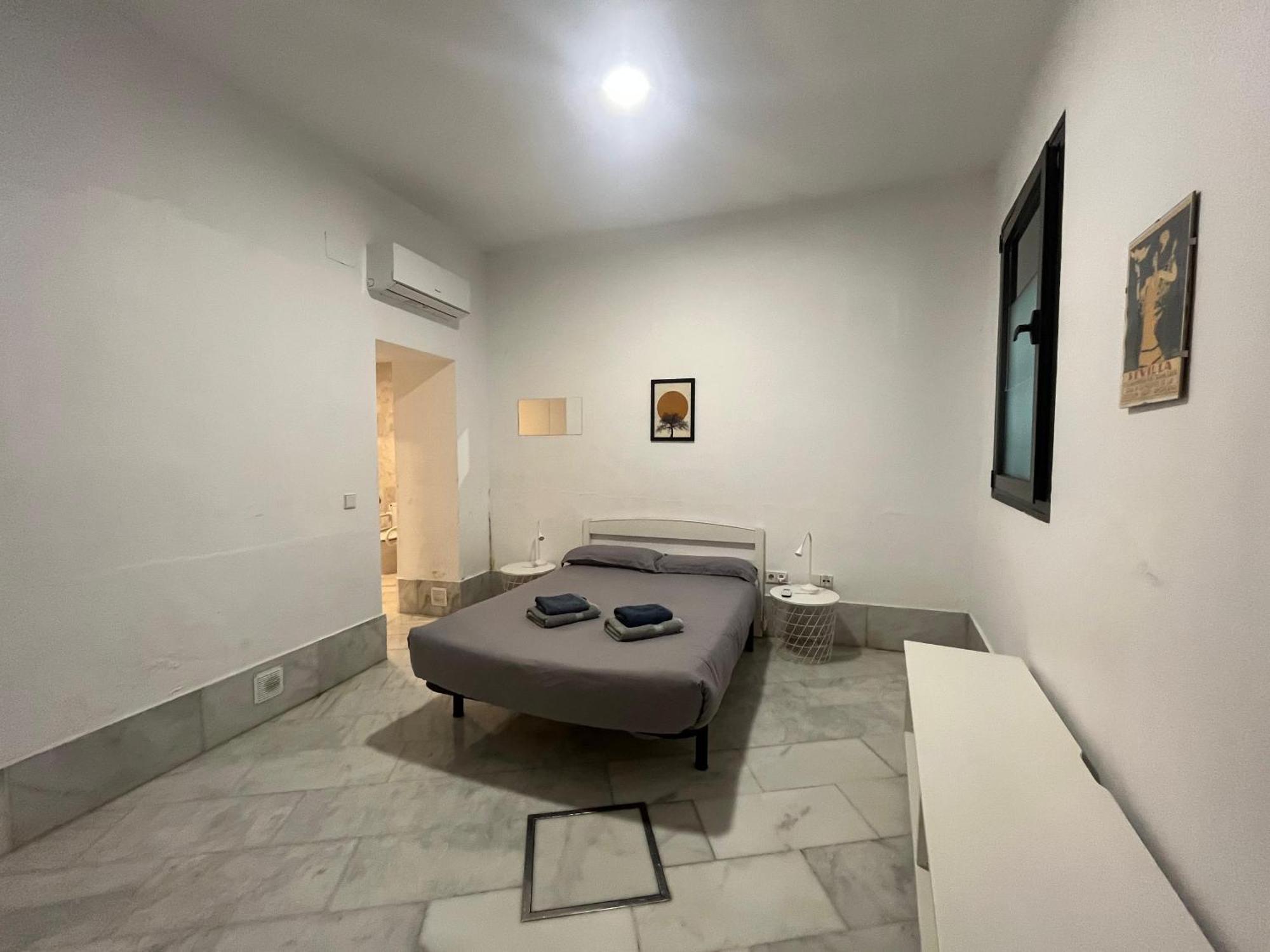 Center Veronica Confort Sevilla Bagian luar foto
